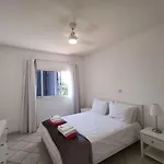 아파트 Paradise Gardens - Superb Large 3 Bed 2 Bath 파포스