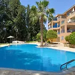 Paradise Gardens - Superb Large 3 Bed 2 Bath 아파트