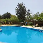 Paradise Gardens - Superb Large 3 Bed 2 Bath