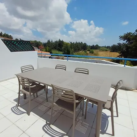 Paradise Gardens - Superb Large 3 Bed 2 Bath * 파포스